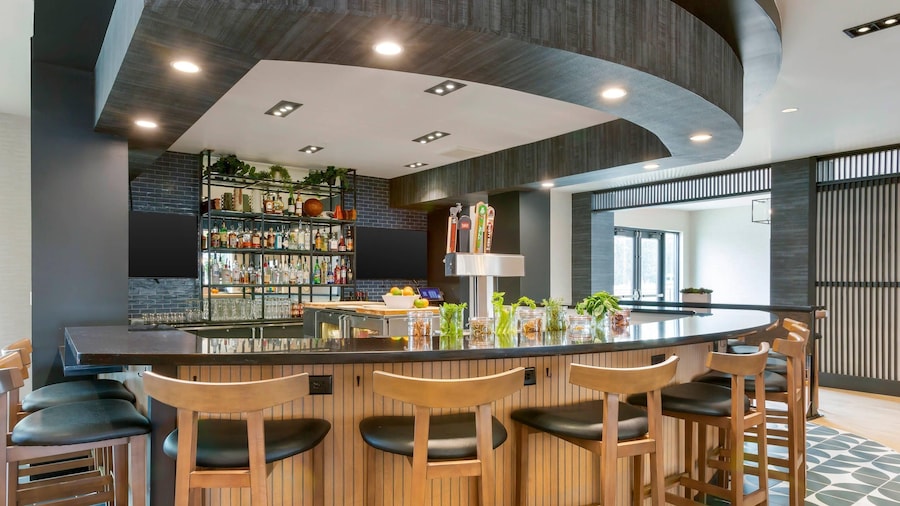 Cambria Hotel Spokane Airport