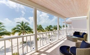 Property grounds - Turtle Reef Villa (Yamacraw Hill Rd)