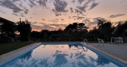 Accogliente villa con piscina