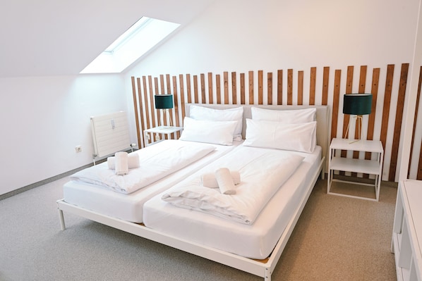 1 chambre, fer et planche à repasser, Wi-Fi, draps fournis