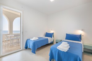 2 makuuhuonetta, silitysrauta/-lauta, ilmainen Wi-Fi, vuodevaatteet