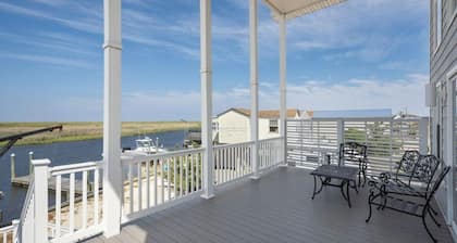 Serenity at the Shore - on the water & close to Long Beach Island