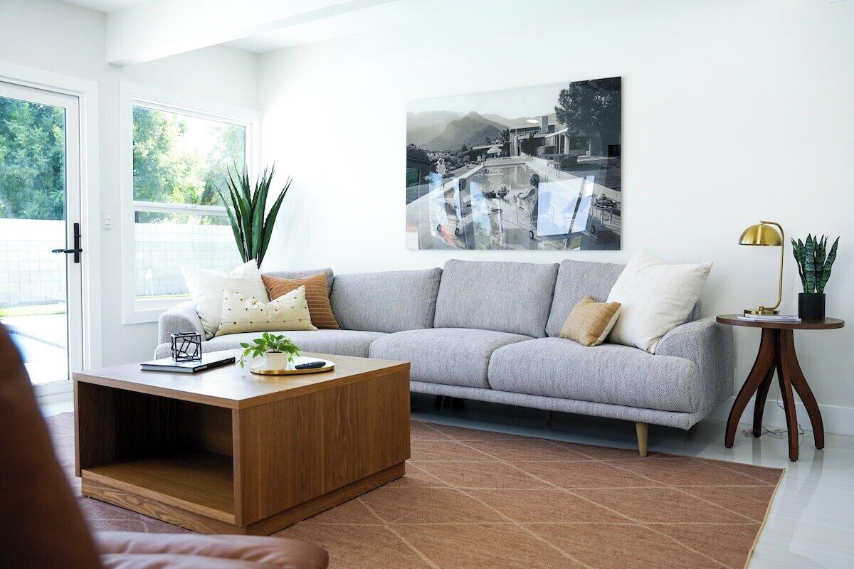 The Finley -Stunning Remodel, Pool & Putting Green