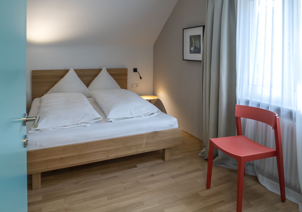 Dobbelt- eller tomannsrom – classic | Individuelt dekorert, individuelt innredet og skrivebord