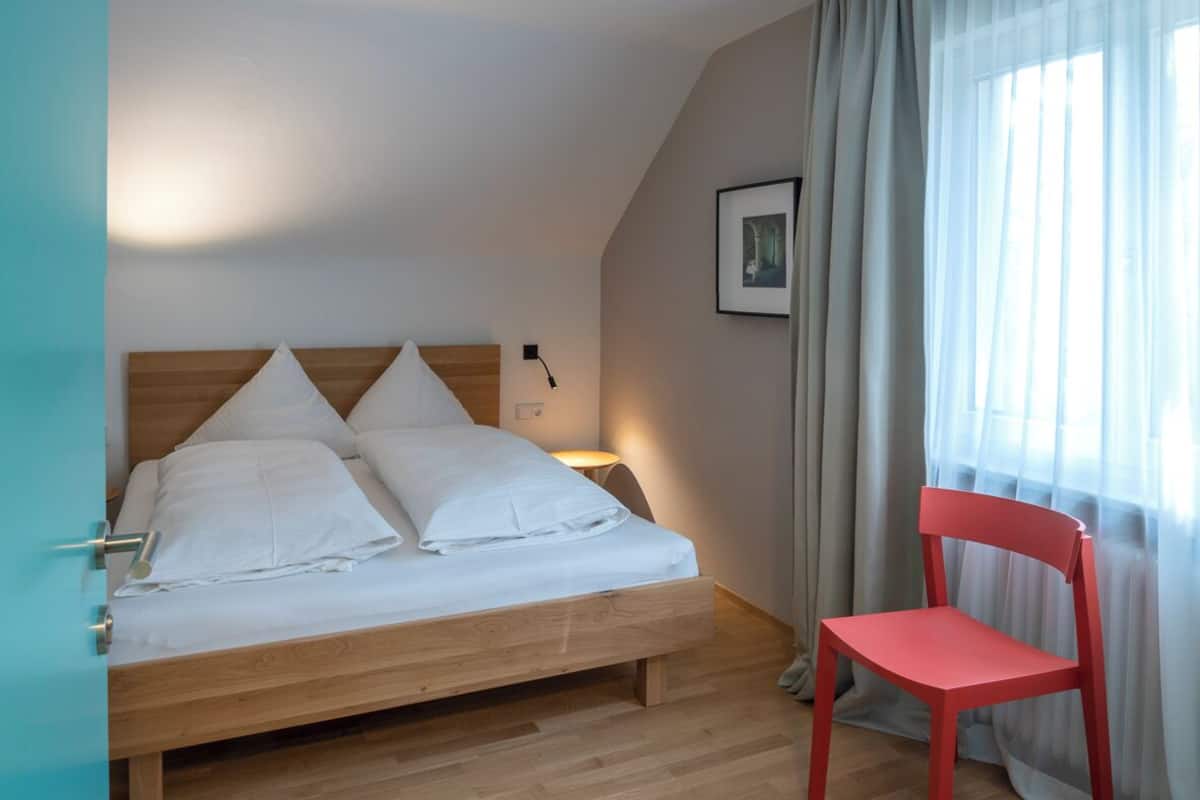 Comfort Double or Twin Room | Individually decorated, individually furnished, desk, laptop workspace