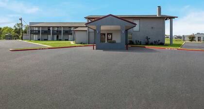 Red Roof Inn Madisonville