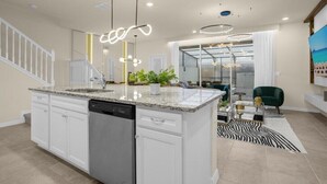 Interior - 5 Bedrooms/ 4.5 Bathrooms/ Windsor Island (4234LA) (Davenport)