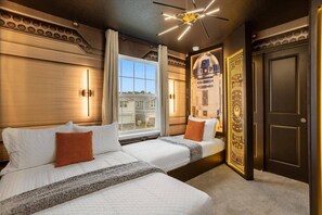 5 Schlafzimmer, Reisekinderbett, WLAN, Bettwäsche