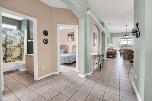 4 bedrooms, iron/ironing board, WiFi, bed sheets