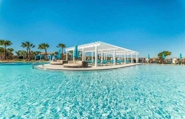 Piscine couverte