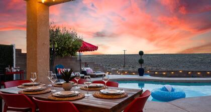Watermelon Sunsets - Sleeps 10, Heated Pool & Spa