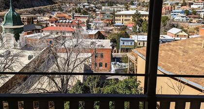 Central Location and Spectacular Views - Unit 3!