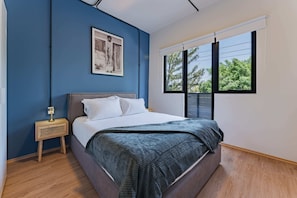 Suite, City View | Blackout curtains, iron/ironing board, free WiFi, bed sheets - Mariano Escobedo Apartments by VH (Mexico City)