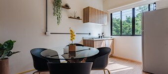 Mariano Escobedo Apartments by VH