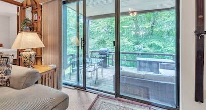 7 Springs Ski & Mountain Adventure Condo by RedAwning