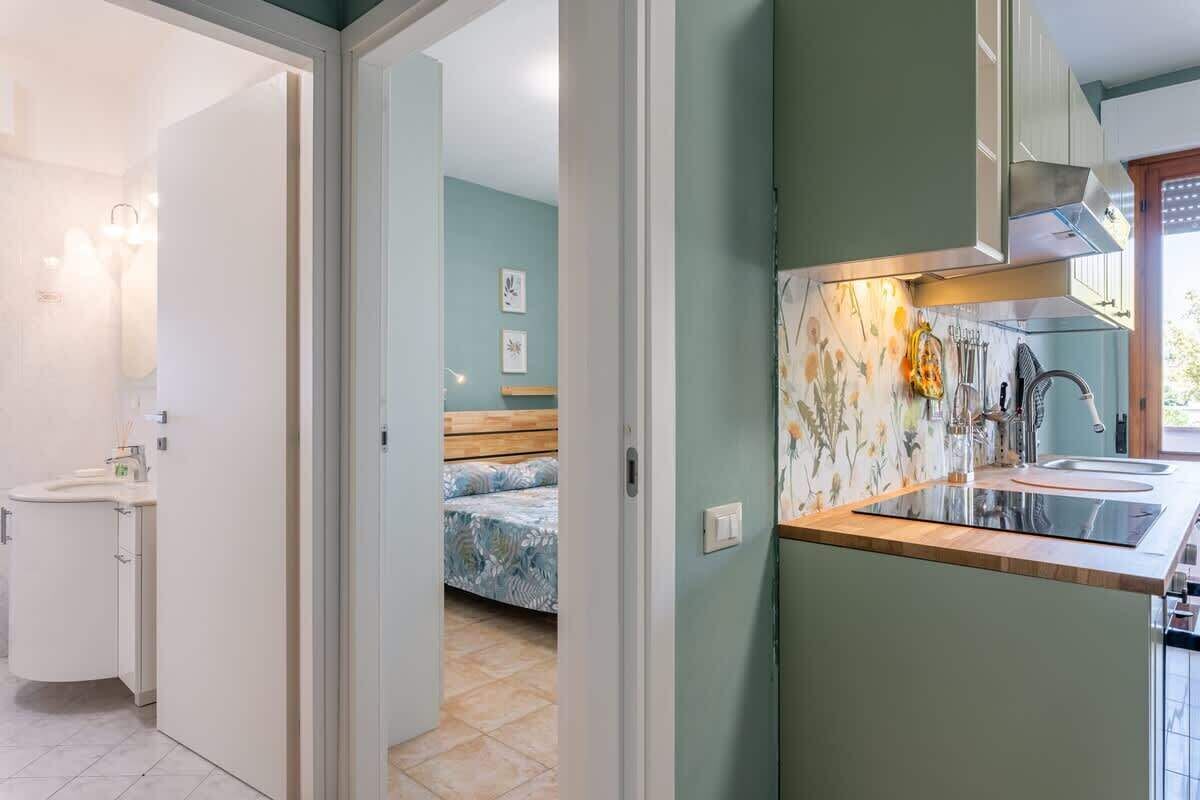 1 bedroom, iron/ironing board, free WiFi, bed sheets