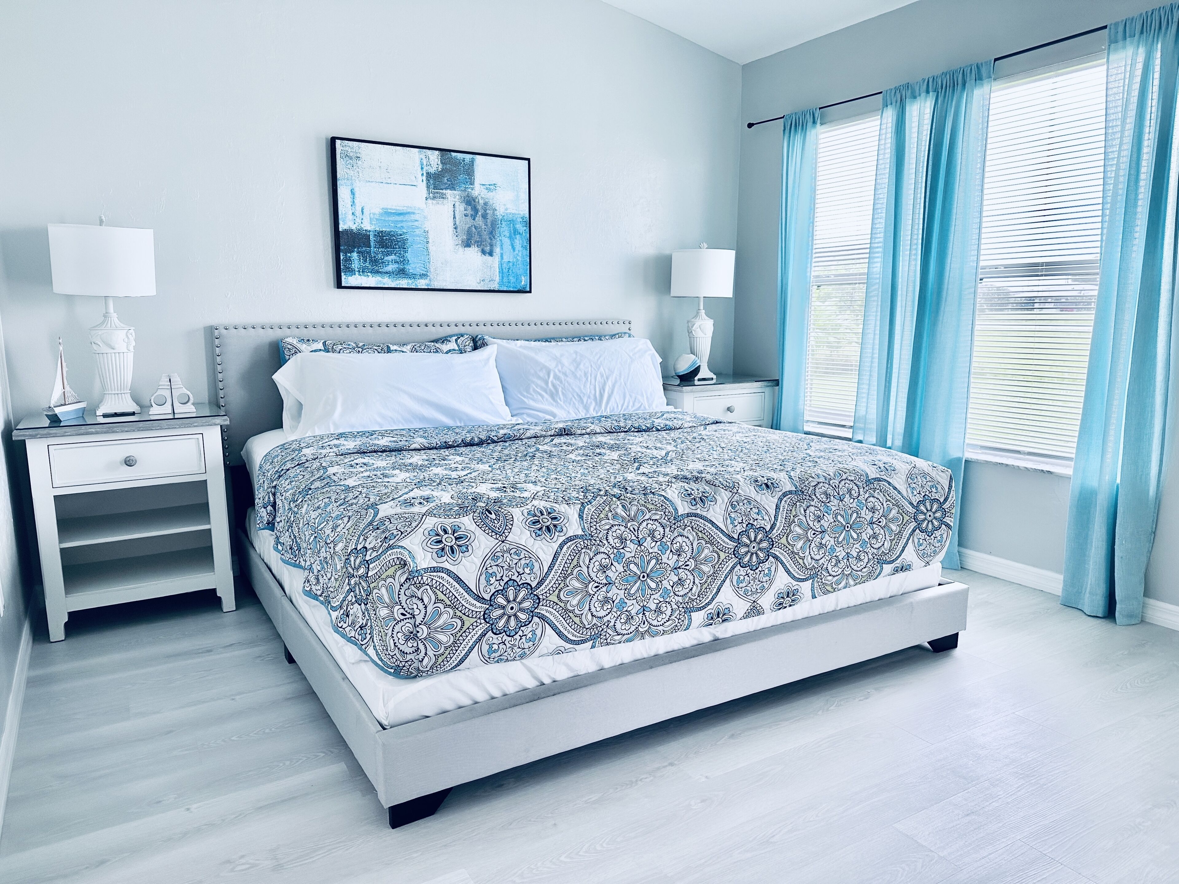 3 bedrooms, iron/ironing board, bed sheets