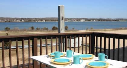 Vacation Rental in the Heart of Misquamicut Beach