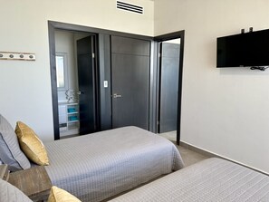 1 Schlafzimmer, Schreibtisch, Bügeleisen/Bügelbrett, WLAN