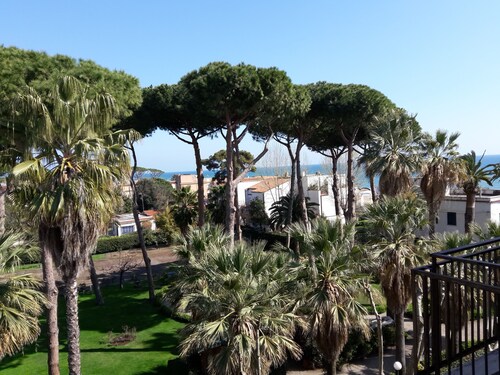 Panoramic penthouse a few meters from the sea and the promenade of Terracina