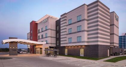 Fairfield by Marriott Inn & Suites Omaha at MH Landing