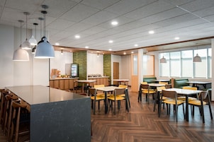 Desayuno continental incluido todos los días