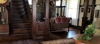 Catskill Classic Charm