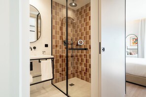 Bathroom - The Editory Garden Baixa Porto Hotel (Porto)