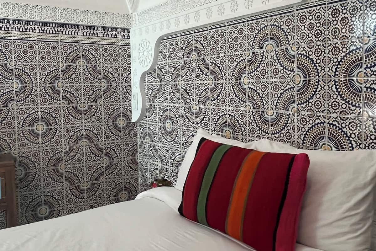 Standard Double Room, 1 Bedroom | In-room safe, blackout curtains, free WiFi, bed sheets