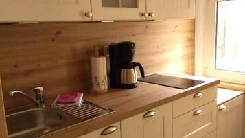 Refrigerador, microondas, parrilla de estufa y lavavajillas