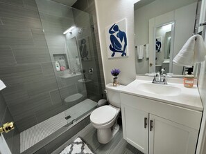 Handtücher, Toilettenpapier