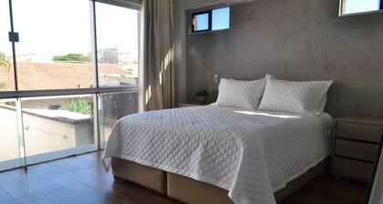 Great location! One bedroom Apartment Downtown. Enjoy the city life!