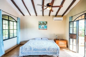 3 quartos, Wi-Fi de cortesia, roupa de cama