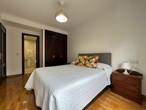 1 soverom, wi-fi (inkludert) og sengetøy