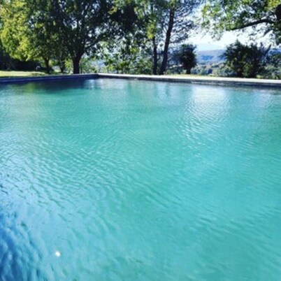 Villa with pool and free wi-ifi