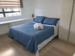 1 quarto, ferros/tábuas de passar roupa, Wi-Fi de cortesia