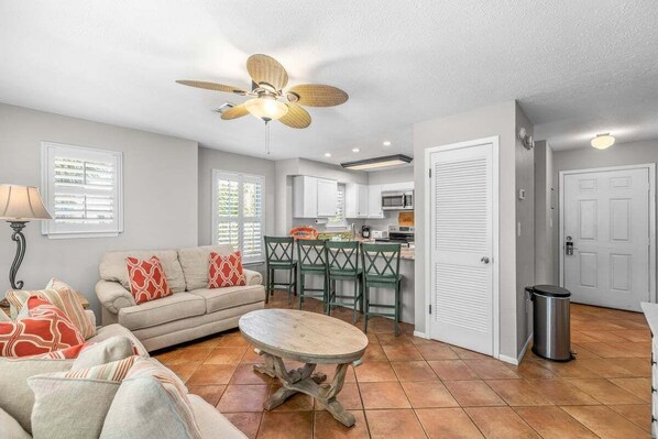 Smart TV - Sunseekers -" Xanadu" Deeded Beach Access! (Santa Rosa Beach)