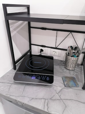 Miscellaneous - Apartment Room 511. (Napoli)