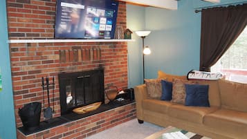 Smart TV, chimenea