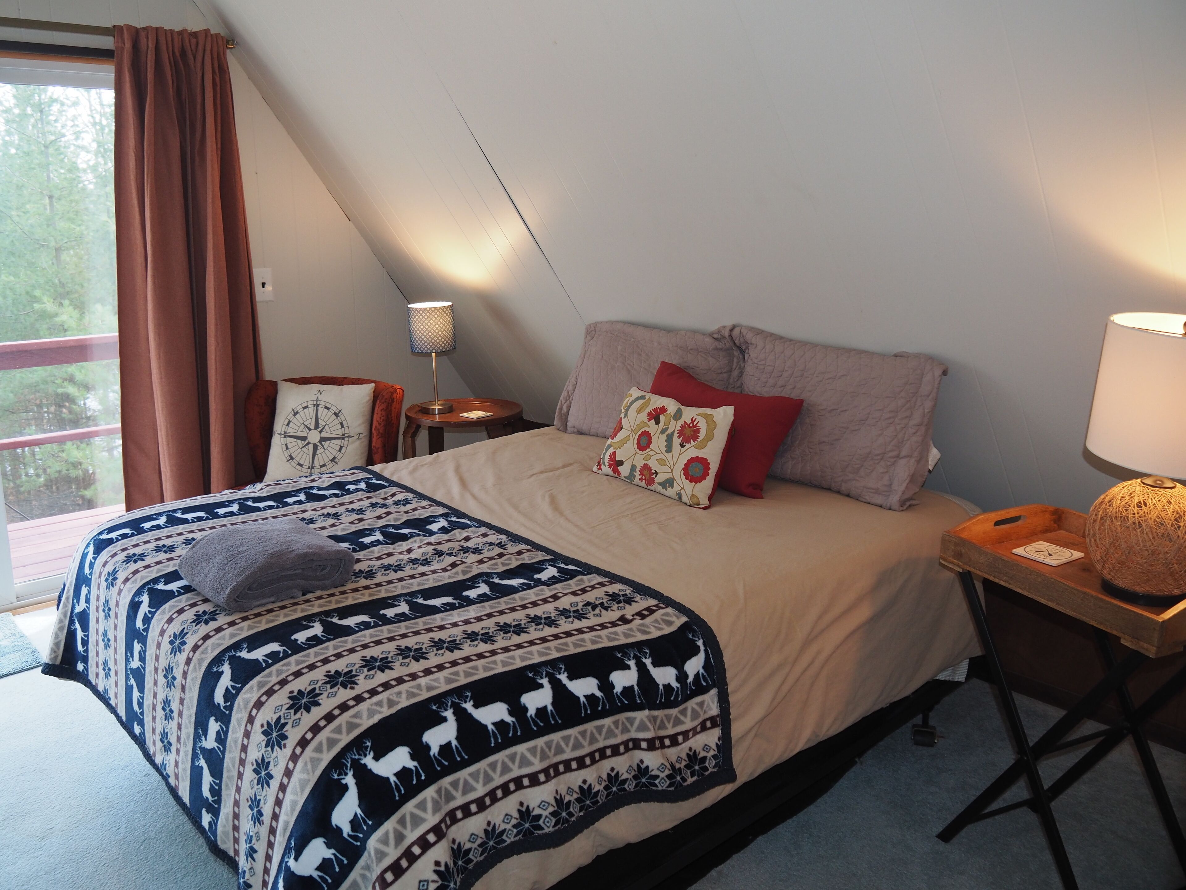 4 bedrooms, free WiFi, bed sheets