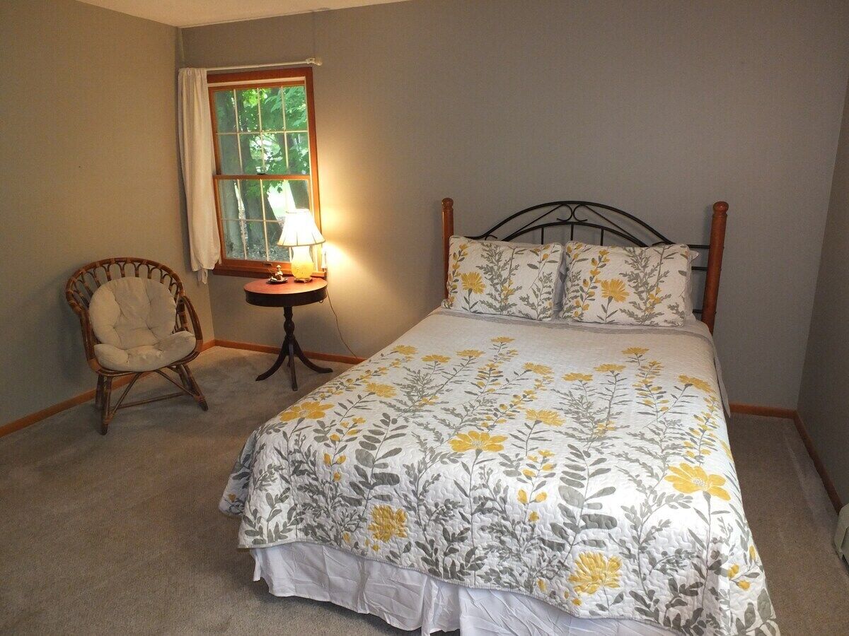 3 bedrooms, free WiFi, bed sheets