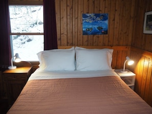 2 habitaciones, escritorio, wifi gratis y ropa de cama