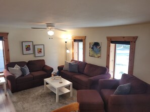 スマートテレビ、書斎 / ワークスペース