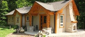La Maison Malabar - Gorgeous Luxury Cabin in a Great Location!