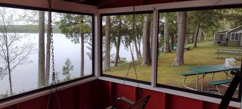 Twin Birch Resort - The Red Laker Cabin: Lakefront with Dock, Rowboat, and Kayak!