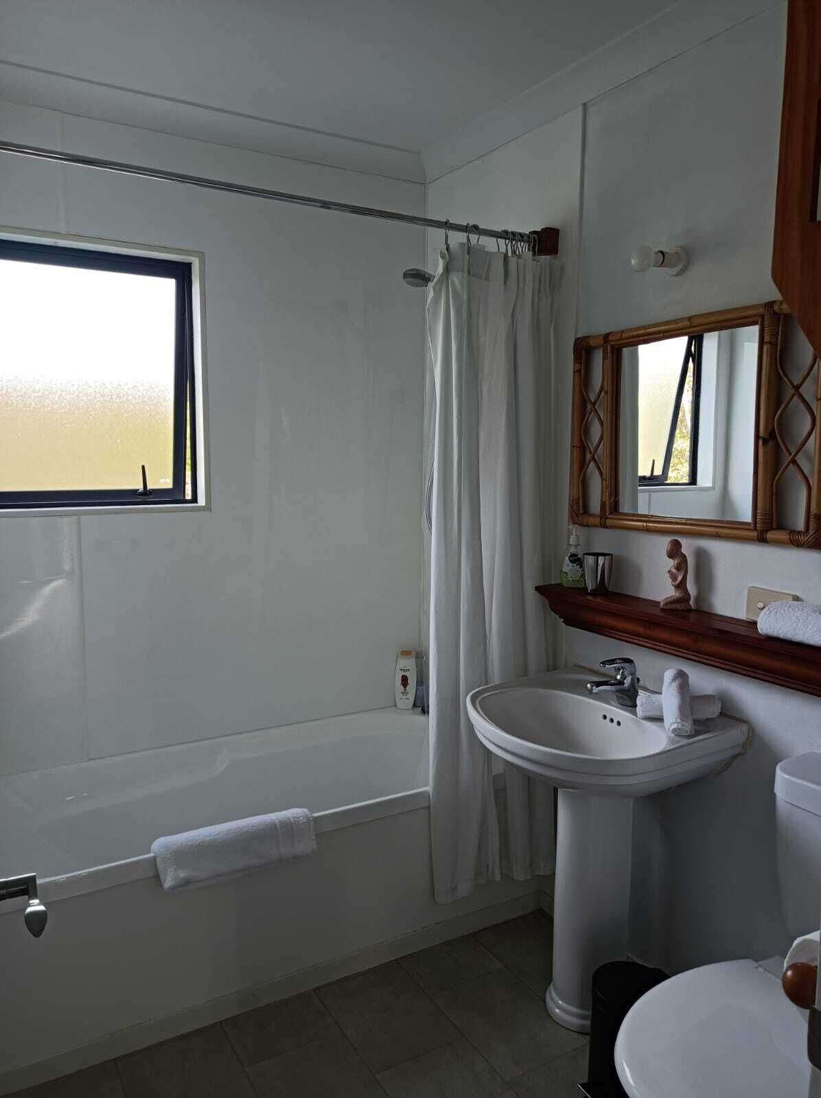 Upstairs Bathroom