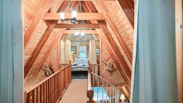 5 bedrooms, WiFi, bed sheets