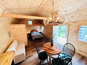Interior - Organic Cabin Near Gatlinburg (Cosby)
