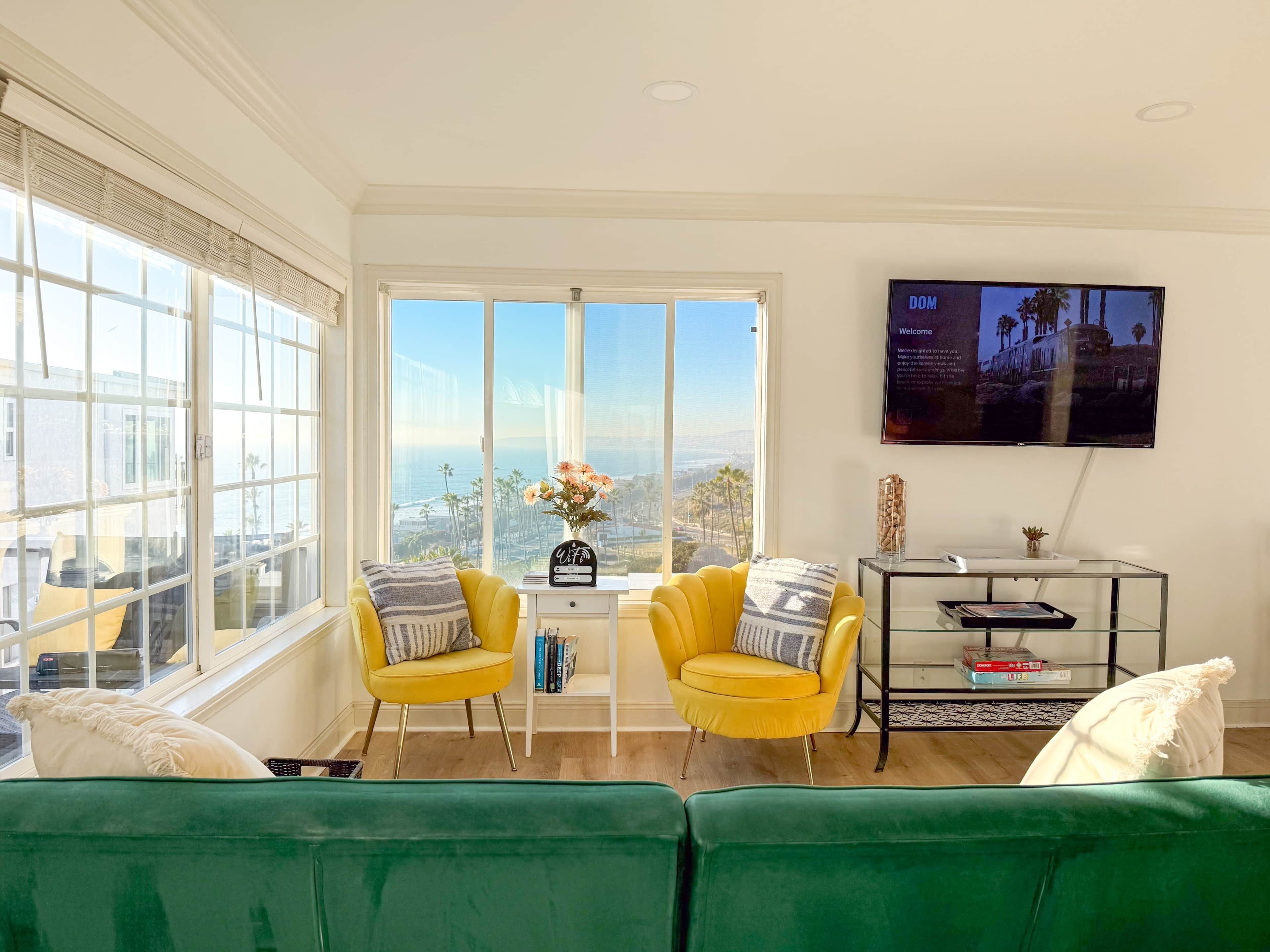 Golden Coast Ocean View Penthouse - San Clemente, CA