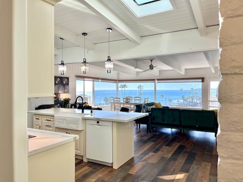 Panoramic Ocean View Cottage